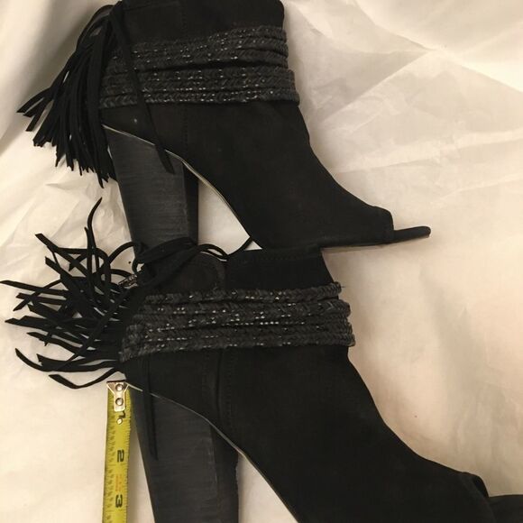 BCBG generation ankle boots open toe fringe back zip braided accents 8M - Picture 9 of 10